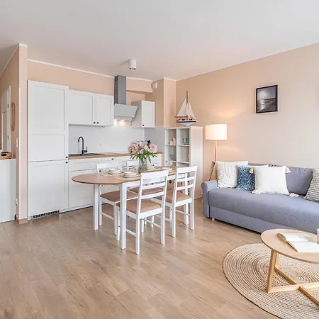 Flatbook Apartamenty - Przystan Cztery Pory Roku Sztutowo Z Bilardem I Parkingiem Exterior photo